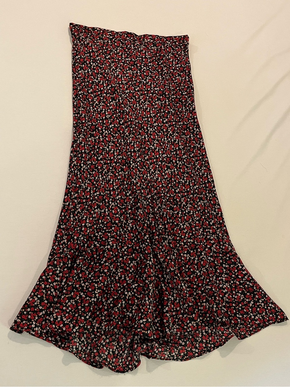 Topshop Red Ditzy Floral Satin Flared Midi Skirt - US 6